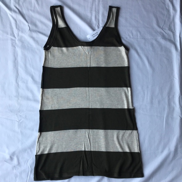 Banana Republic striped tank - Picture 5 of 8